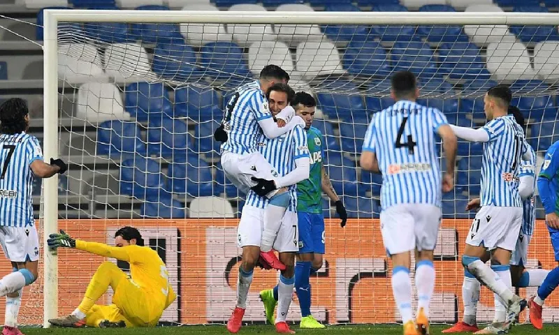 Coppa Italia: Ιστορική πρόκριση για ΣΠΑΛ, στο... χαλαρό η Αταλάντα (vid)