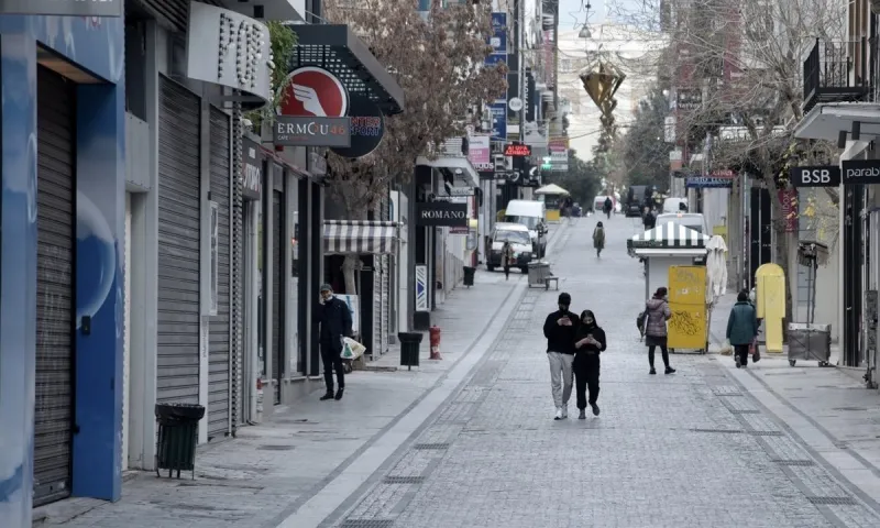 Οριστικό: Ανοίγουν τα καταστήματα με click away και click in shop