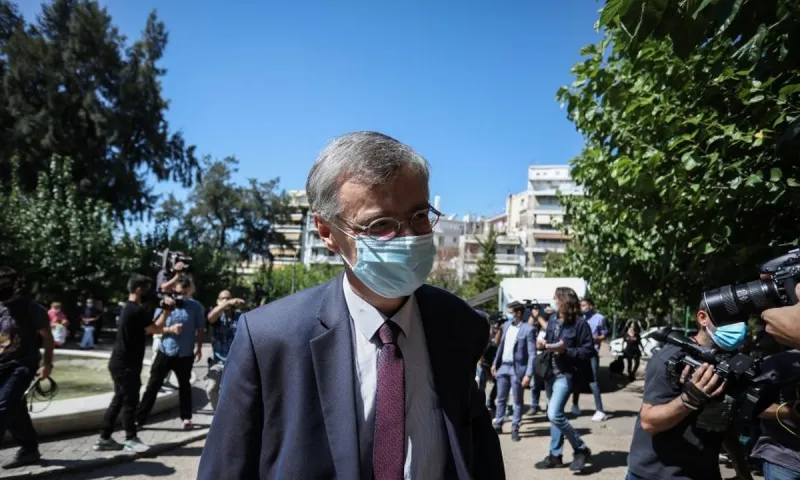 Τσιόδρας: «Δύσκολη η μάσκα - Τη φοράω 16-18 ώρες τη μέρα»