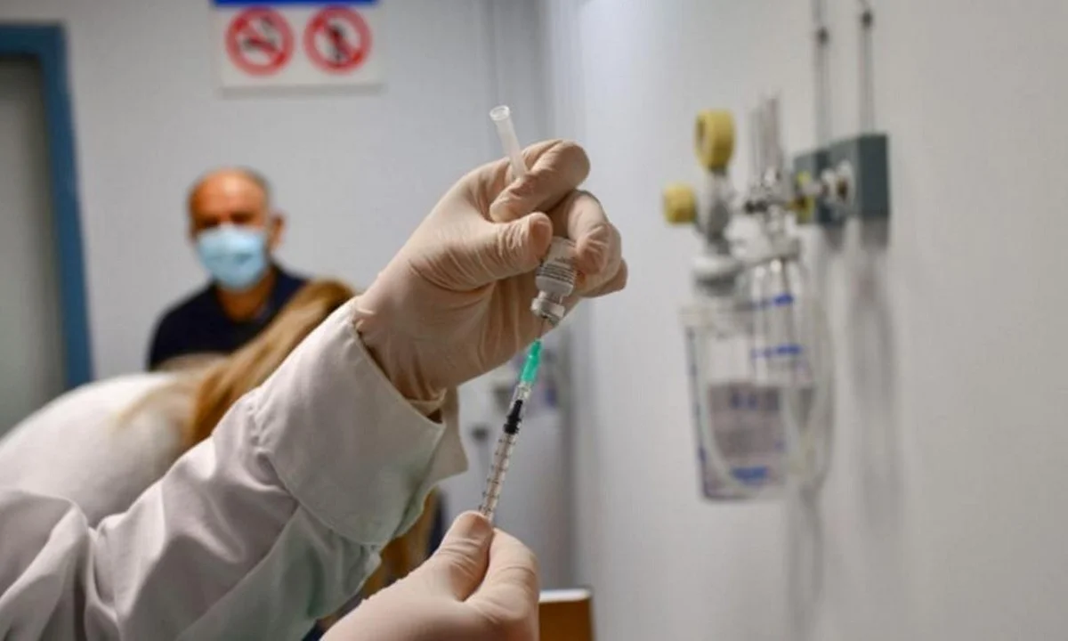 Κορωνοϊός: Tα νέα 144 εμβολιαστικά κέντρα