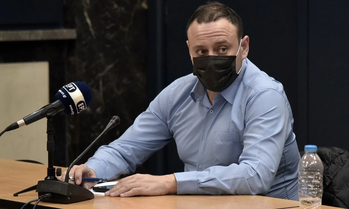 Κορονοϊός - μάσκες: Τι είπε ο Μαγιορκίνης για τη χρήση μόνο χειρουργικής μάσκας