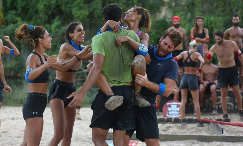 Survivor spoiler 24/1: ΟΡΙΣΤΙΚΟ! Αυτή η ομάδα κερδίζει το αγώνισμα επάθλου! Μπλε ή κόκκινη;