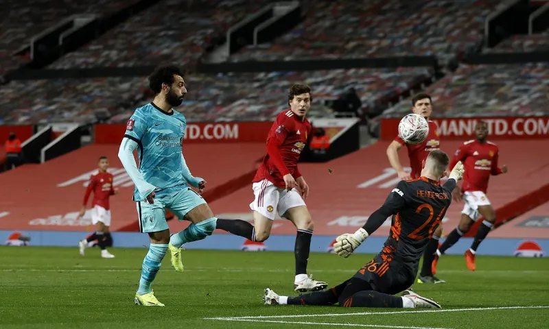 Μάντσεστερ Γιουνάιτεντ - Λίβερπουλ 1-1: Ημίχρονο με ανοιχτούς λογαριασμούς