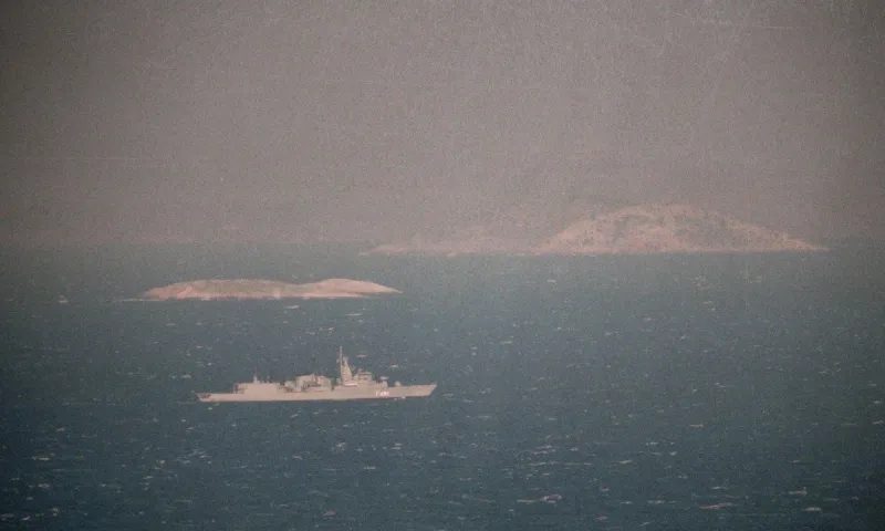 Κρίση στα Ίμια: Η μάχη της σημαίας (vid)
