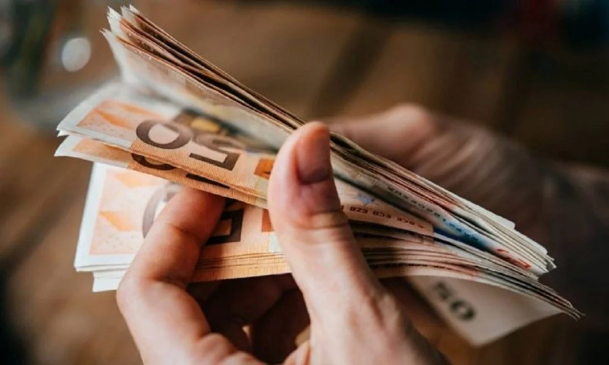 Επιστρεπτέα Προκαταβολή 5: Ξεκίνησαν οι αιτήσεις, κόπηκαν πάνω από 300.000 επιχειρήσεις - Μπαίνει πλαφόν στο ποσό