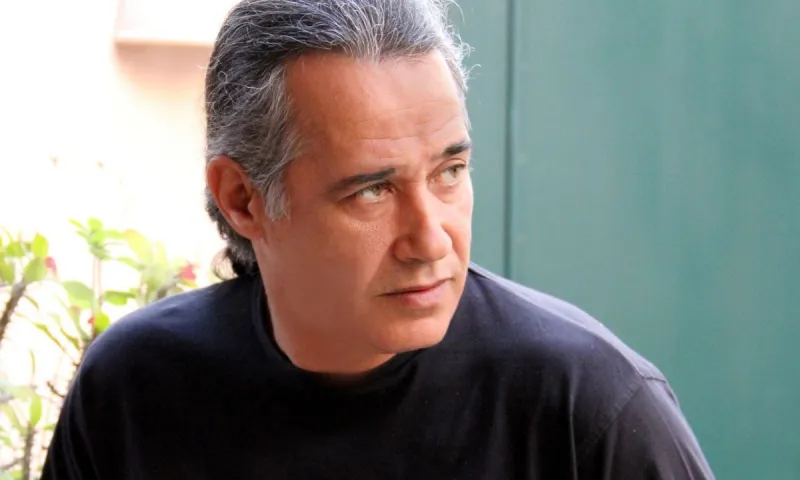 Θαλασσινός για Παπασταθόπουλο: «Πιστόλι σού 'βγάλαν και τους ακολούθησες; Πώς το δέχεσαι αυτό;»;