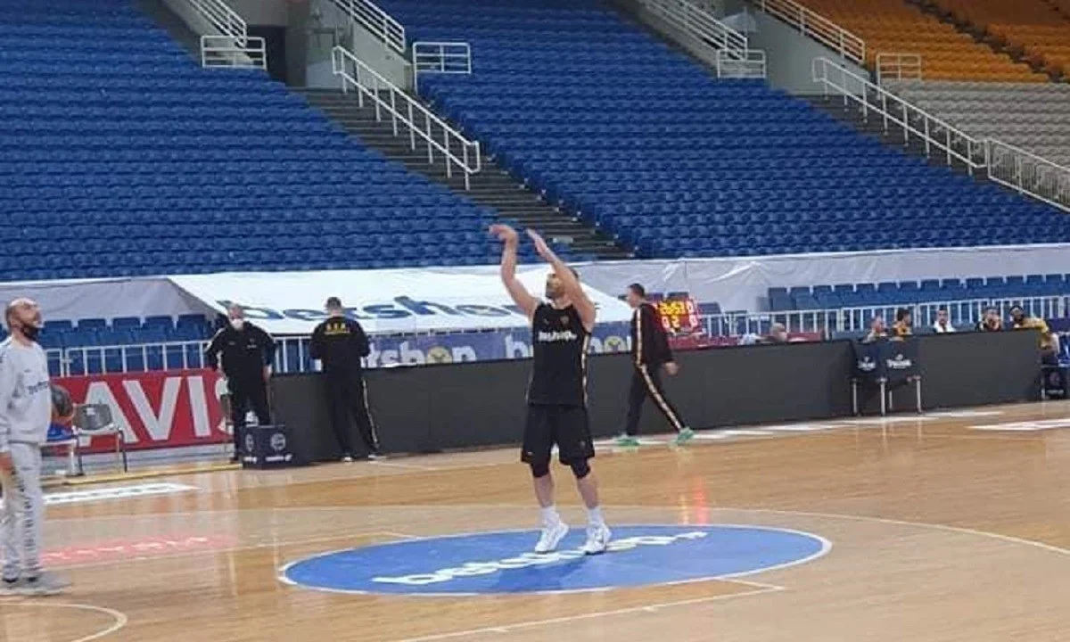 ΑΕΚ: Με τον Πολυτάρχου η προπόνηση (pic)
