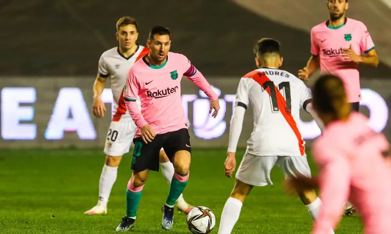 Ράγιο Βαγιεκάνο – Μπαρτσελόνα 1-2: Έκανε την ανατροπή και γλίτωσε το... κάζο (vids)