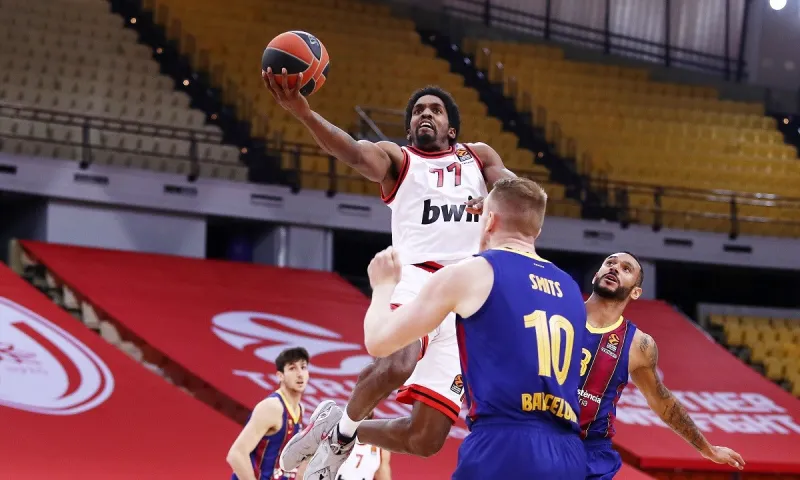 Ολυμπιακός- Μπαρτσελόνα 74-76: Απομακρύνεται η οχτάδα