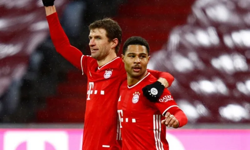 Bundesliga: Εύκολα η Μπάγερν, νίκη για Ντόρτμουντ (vids)
