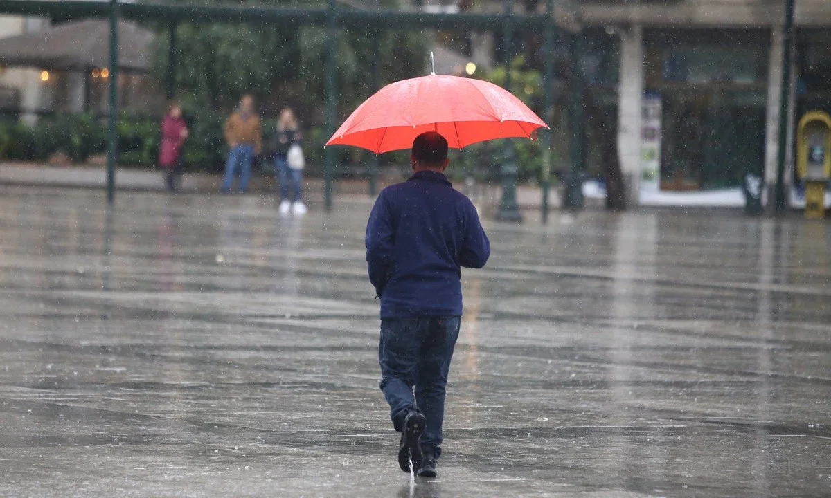 Καιρός 2/2: Βροχές και ισχυρές καταιγίδες