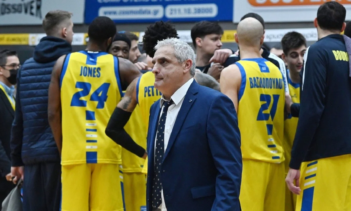 Περιστέρι: Επιστροφή στις προπονήσεις, ατομικό για Μάντζαρη