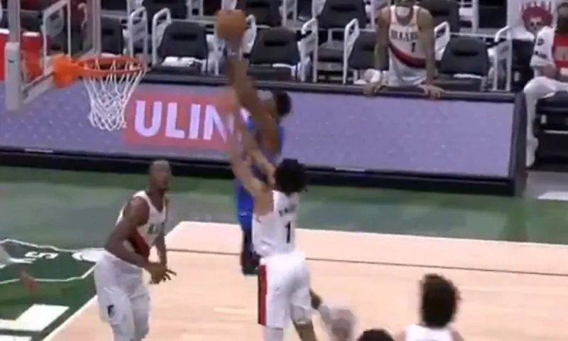 NBA Top 10: Ξεχωρίζει ο... ιπτάμενος Θανάσης  (vid)