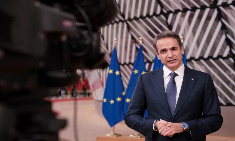 Μητσοτάκης: Συνεχίζει να επιμένει για το πιστοποιητικό εμβολιασμού