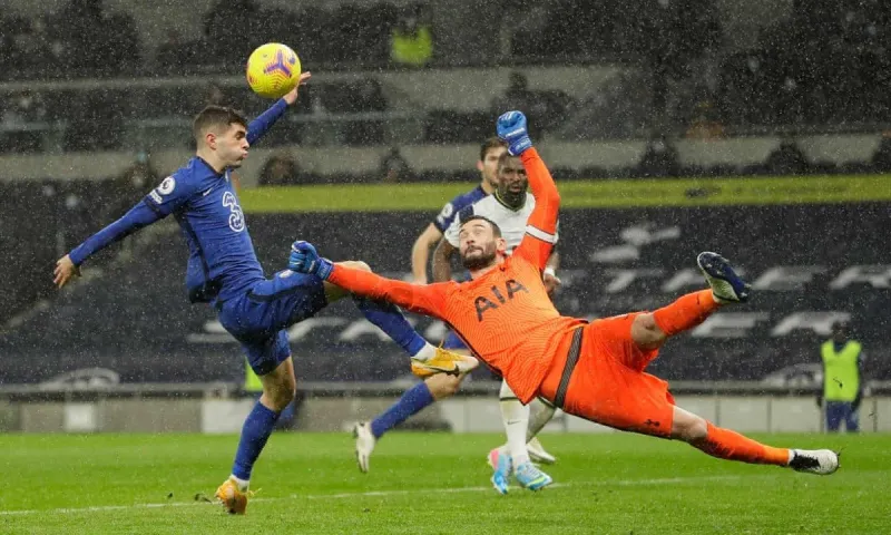 Τότεναμ - Τσέλσι 0-1: Τη νίκησε και την άφησε πίσω (vid)