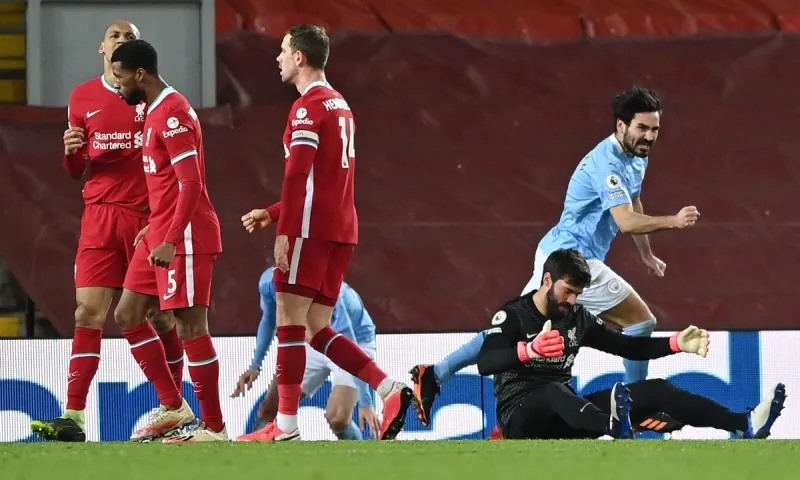 Λίβερπουλ - Μάντσεστερ Σίτι 1-4: Παράσταση τίτλου (vid)