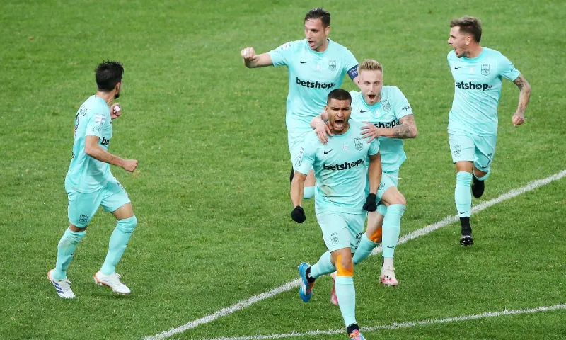 ΑΕΚ-Αρης 0-2: Αυτοκράτορας στο ΟΑΚΑ!