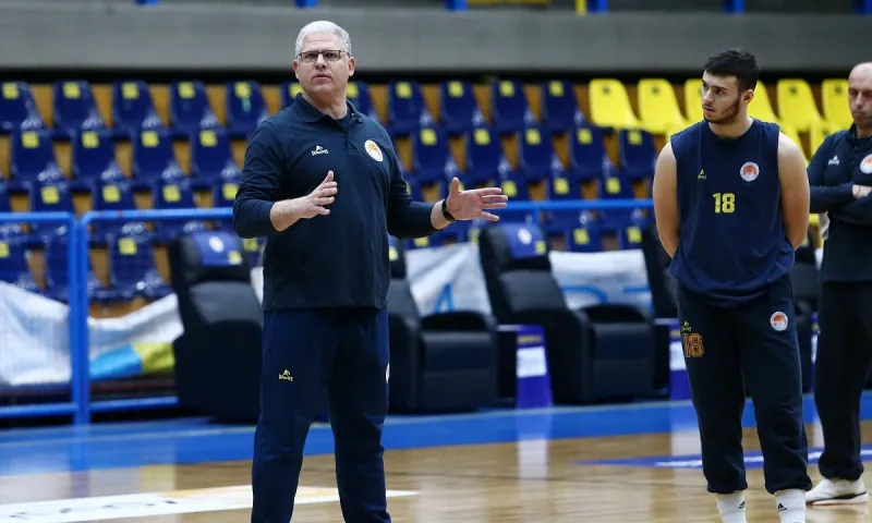 Μανωλόπουλος: Η πρώτη του προπόνηση στο Περιστέρι (pics)