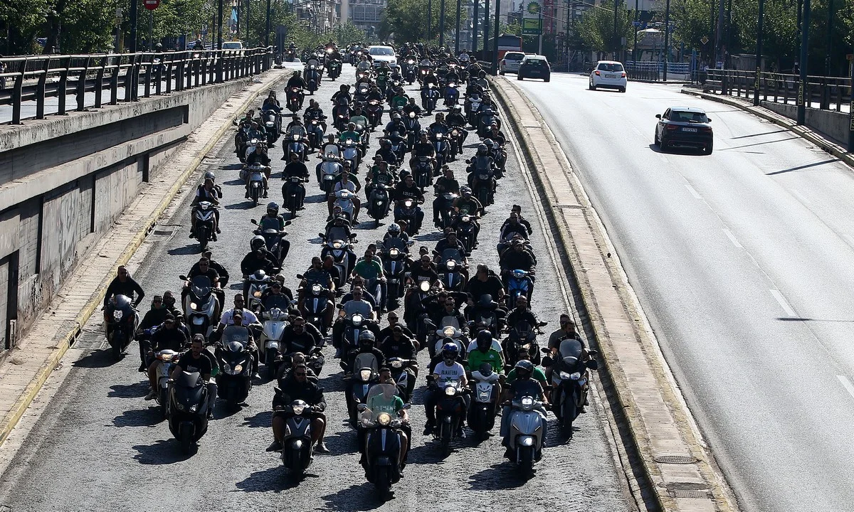 Θύρα 13 στο Κορωπί: «Σας στηρίζουμε - 2η θέση και Κύπελλο»