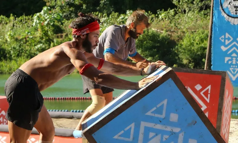 Survivor διαρροή spoiler 10/2: Στατιστικά! «Terminator» Ασημακόπουλος, κόκκινη… επέλαση, δεν μπορεί μόνο ο Τζέημς για τους μπλε!