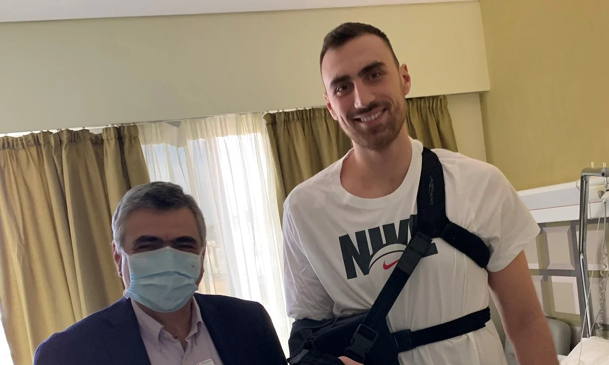 Την Ευρωκλινική Αθηνών επέλεξε ο διεθνής σέντερ Nikola Milutinov για την αρθροσκόπηση του ώμου του