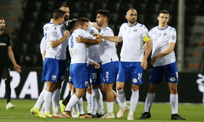 Λαμία: Oπου γης και πατρίς!