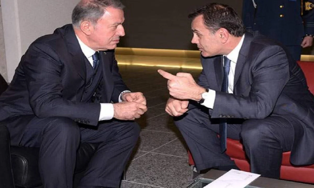 Ελληνοτουρκικά: O Ακάρ ζήτησε το κινητό του Παναγιωτόπουλου