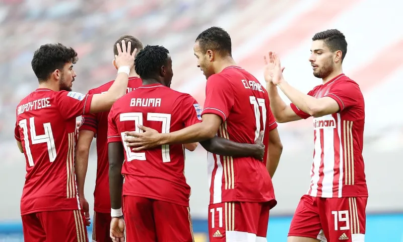Δημοσιογράφος του Voetbalprimeur στο Sportime: Έτσι παίζει η Αϊντχόφεν, τα υπέρ, τα κατά, o Γκέτσε και ο Μπρούμα