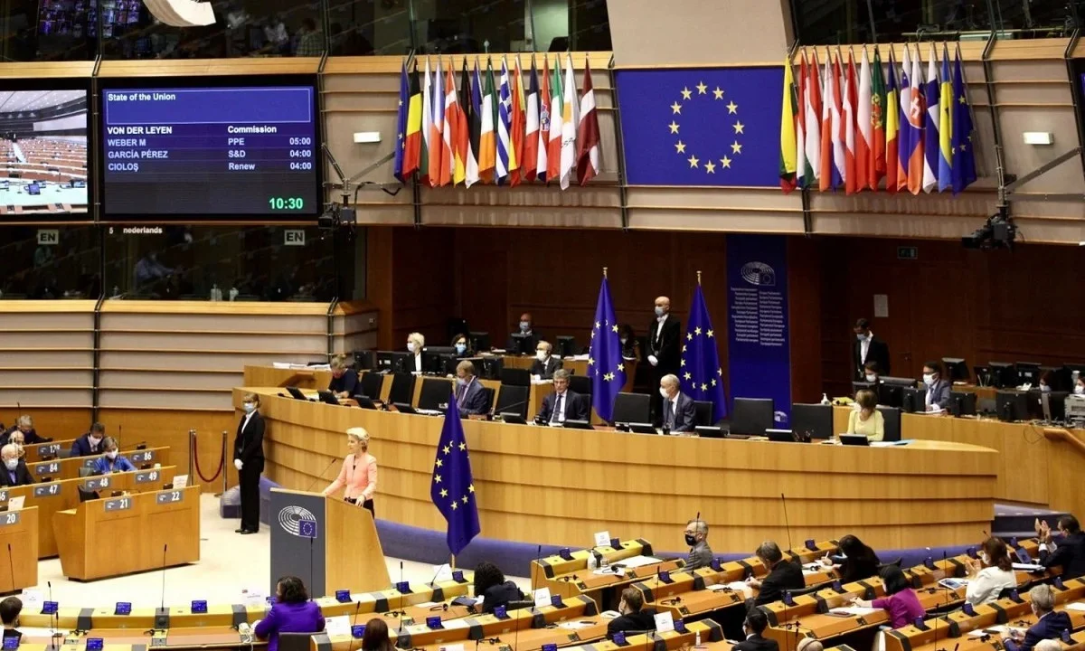 Κομισιόν: «Όχι» σε μονομερές και χωρίς συντονισμό άνοιγμα των συνόρων