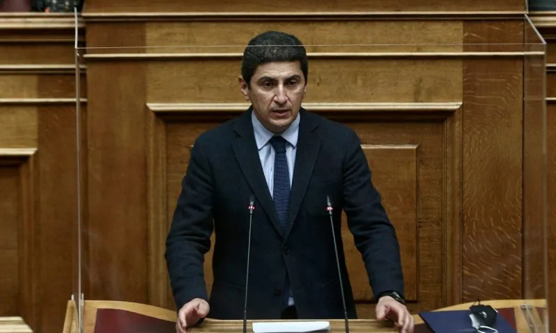 Αυγενάκης: «Διαφανείς διαδικασίες, αδιάβλητα μέσα»