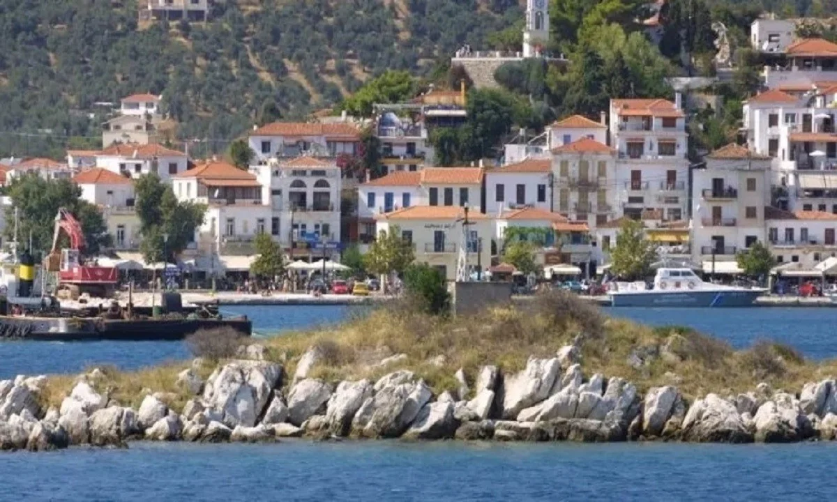Σκιάθος - Κακοκαίρια Μήδεια: Σε κατάσταση έκτακτης ανάγκης το νησί - Χωρίς ρεύμα για 30 ώρες