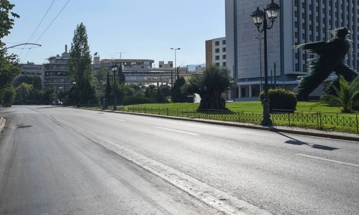 Lockdown: Παράταση στην σκληρή καραντίνα-Τι γίνεται με σχολεία-καταστήματα!