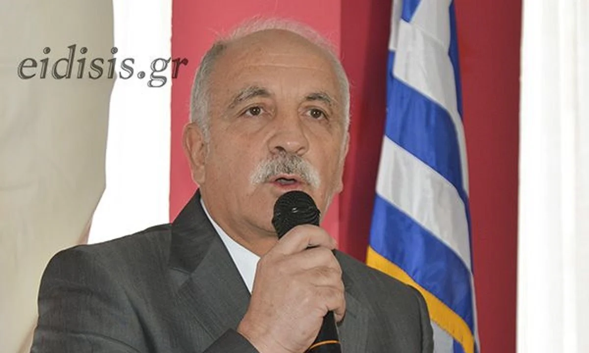 Παπανικολάου: Στο πλευρό τού ο Κώστας Παπανικολάου
