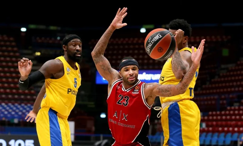Αρμάνι- Μακάμπι87-68 : Έπιασε την ΤΣΣΚΑ στη δεύτερη θέση