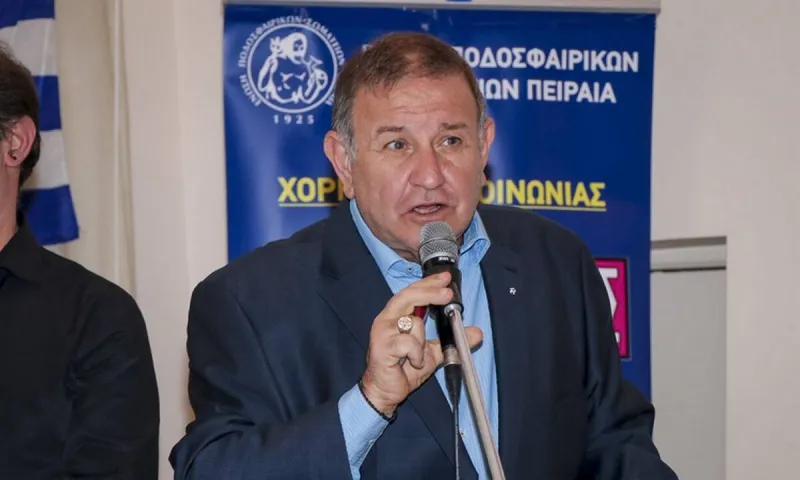 ΕΠΣ Πειραιά – Σπάθας: Οργισμένος με όσους κάνουν κακό στο ποδόσφαιρο