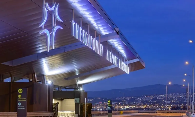 Θεσσαλονίκη: Το... νέο αεροδρόμιο «Μακεδονία» που θυμίζει παλάτι (pics+vid)