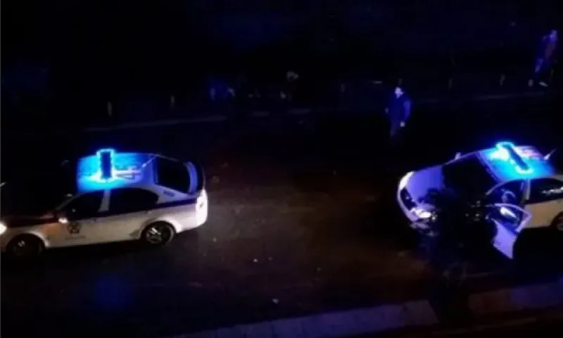 Μεσολόγγι: Χαμός μεταξύ οπαδών - Βγήκαν πιστόλια!