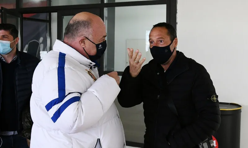 Φαν'τ Σχιπ: «Τσέκαρε» Δουβίκα, τα είπε με Μπέο