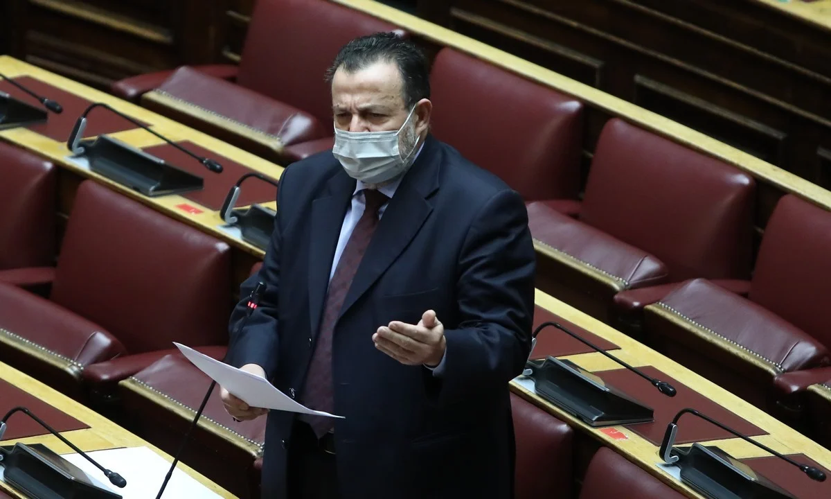Κεγκέρογλου για Αυγενάκη: «Εκβιασμός με την παγίδα στημένη»