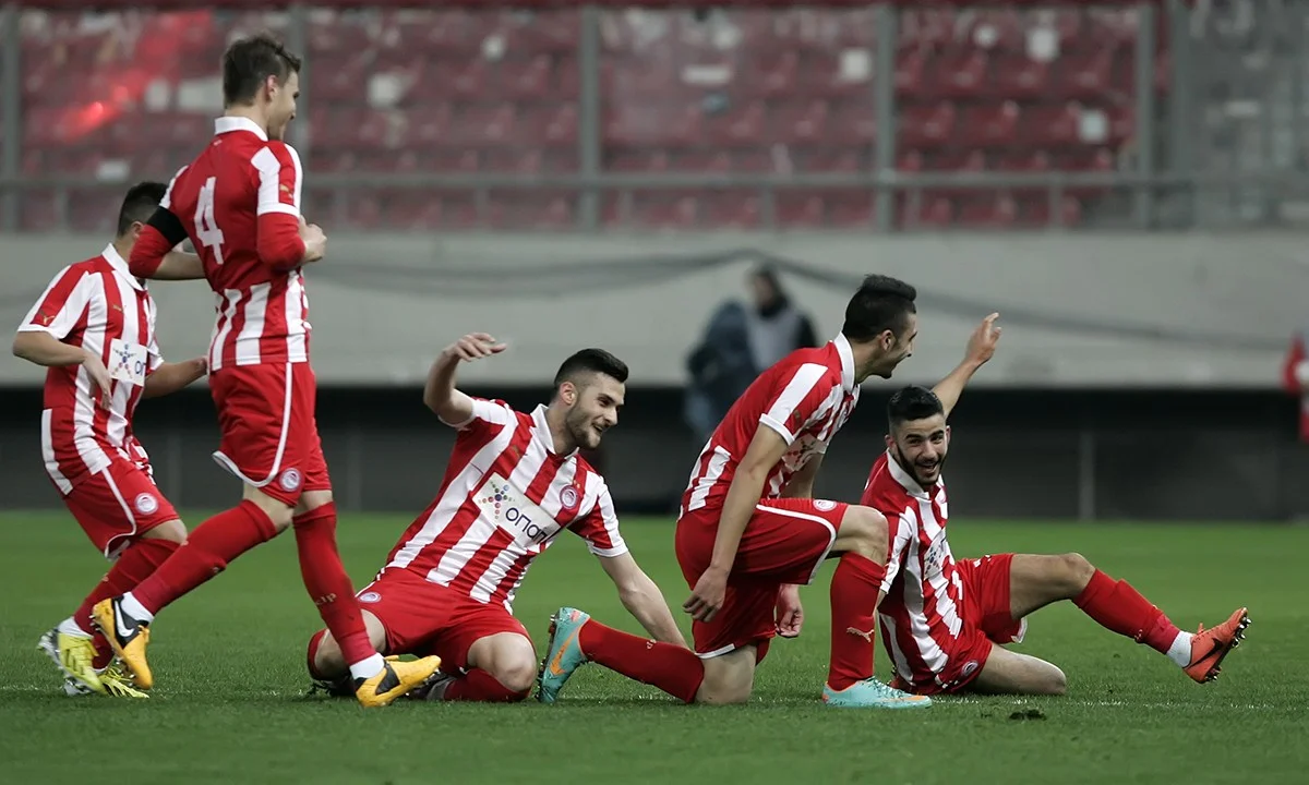 Ολυμπιακός: Όταν οι Νέοι προκρίθηκαν στους «8» της Ευρώπης, μπροστά σε 12.000 κόσμο! (vid+pics)