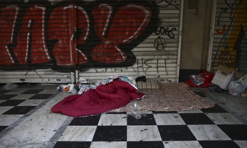 Απίστευτο: Έκλεψαν χρήματα από άστεγο στην Κρήτη!