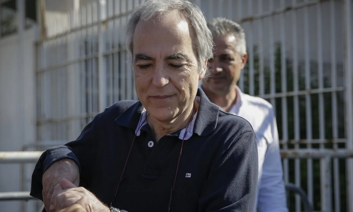 Κουφοντίνας: «Βρίσκεται λίγο πριν το κώμα!»