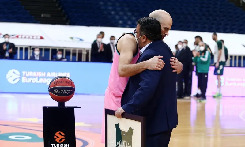 Παναθηναϊκός: Τίμησε τον Νικ Καλάθη