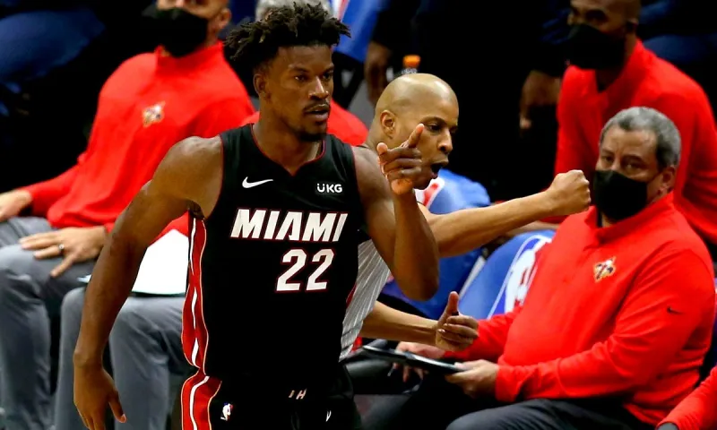 NBA αποτελέσματα: Ο Τζίμι Μπάτλερ πήρε το «όπλο» του - Σούπερ Λίλαρντ (vids)