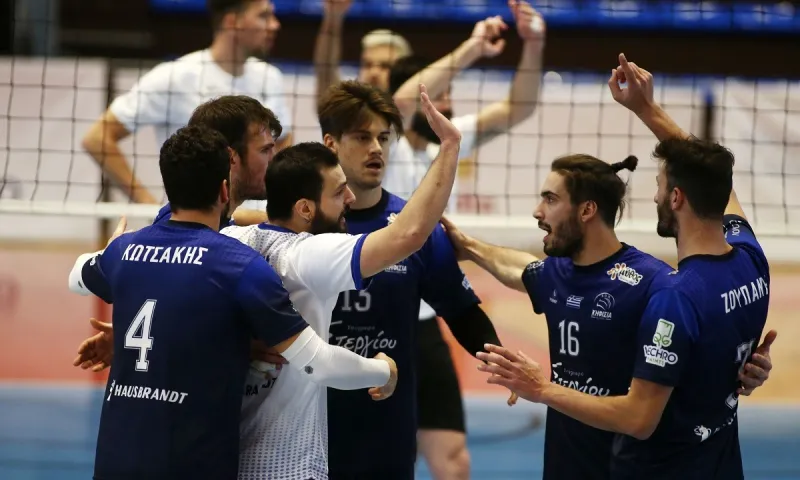 Φοίνικας Σύρου - Κηφισιά 2-3: Μεγάλο διπλό στο τάι μπρέικ