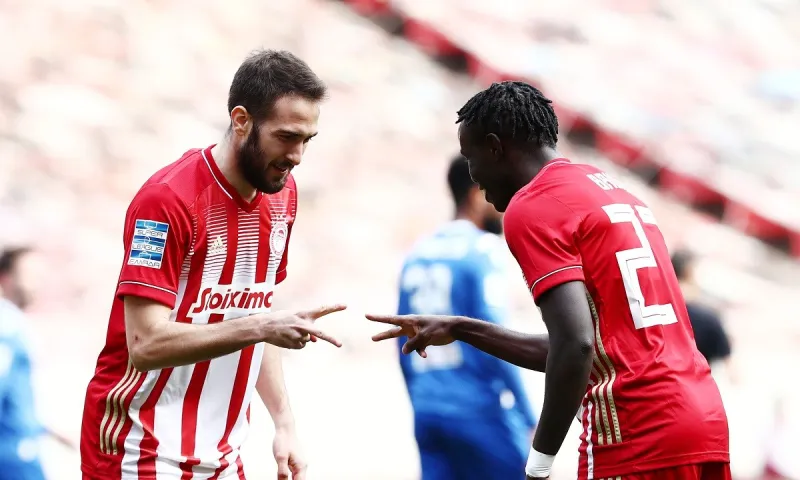 Ολυμπιακός – Λαμία 3-0: Τριάρα για πλάκα στην Λαμία και τώρα Άρσεναλ (vids)