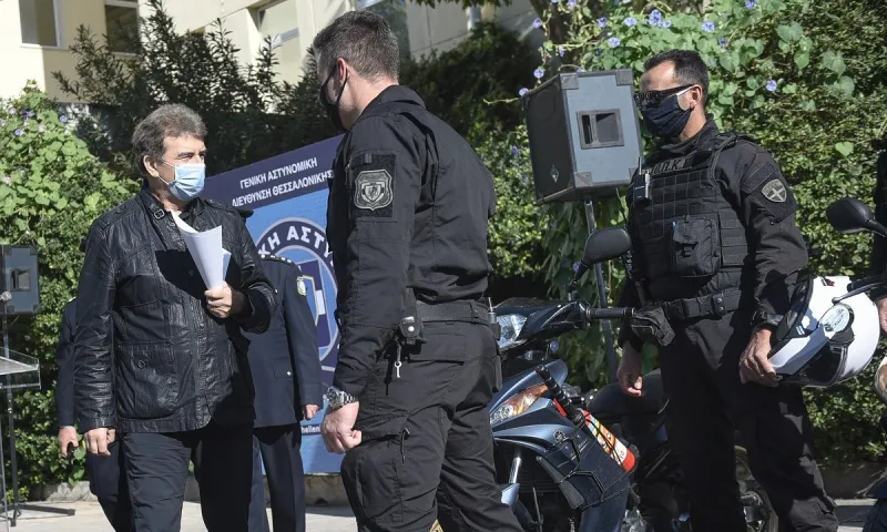 Χρυσοχοΐδης: «Η άσκοπη βία δεν δικαιολογείται»