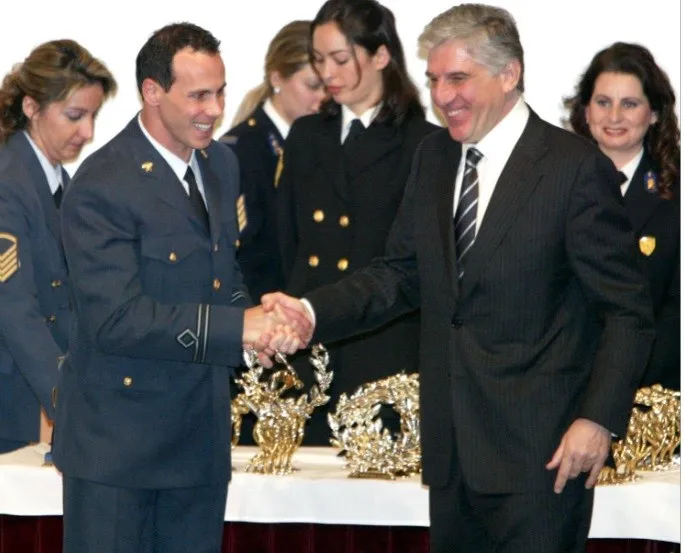Kώστας Κεντέρης: Όταν παραιτήθηκε από την Πολεμική Αεροπορία