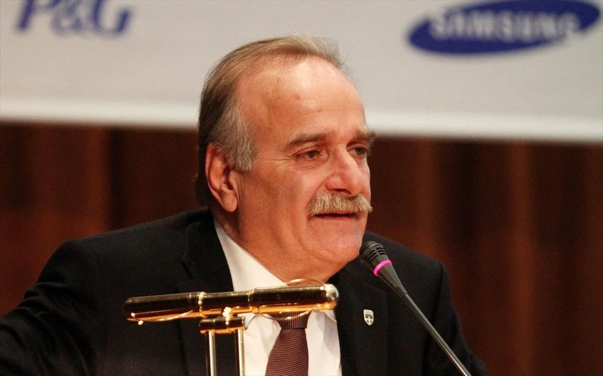 Σπύρος Ζαννιάς: Κύριε Χαρδαλιά, άλλοι πάνε για άθληση με Ferrari και άλλοι με ποδήλατα και πόδια!