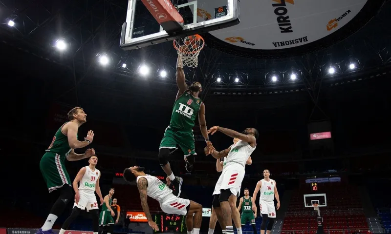 Μπασκόνια- Μπάγερν 78-71: «Ζωντανή» για την οκτάδα